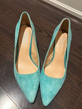 Franco Sarto Turquoise Suede Pointed-Toe Pumps size 6.5